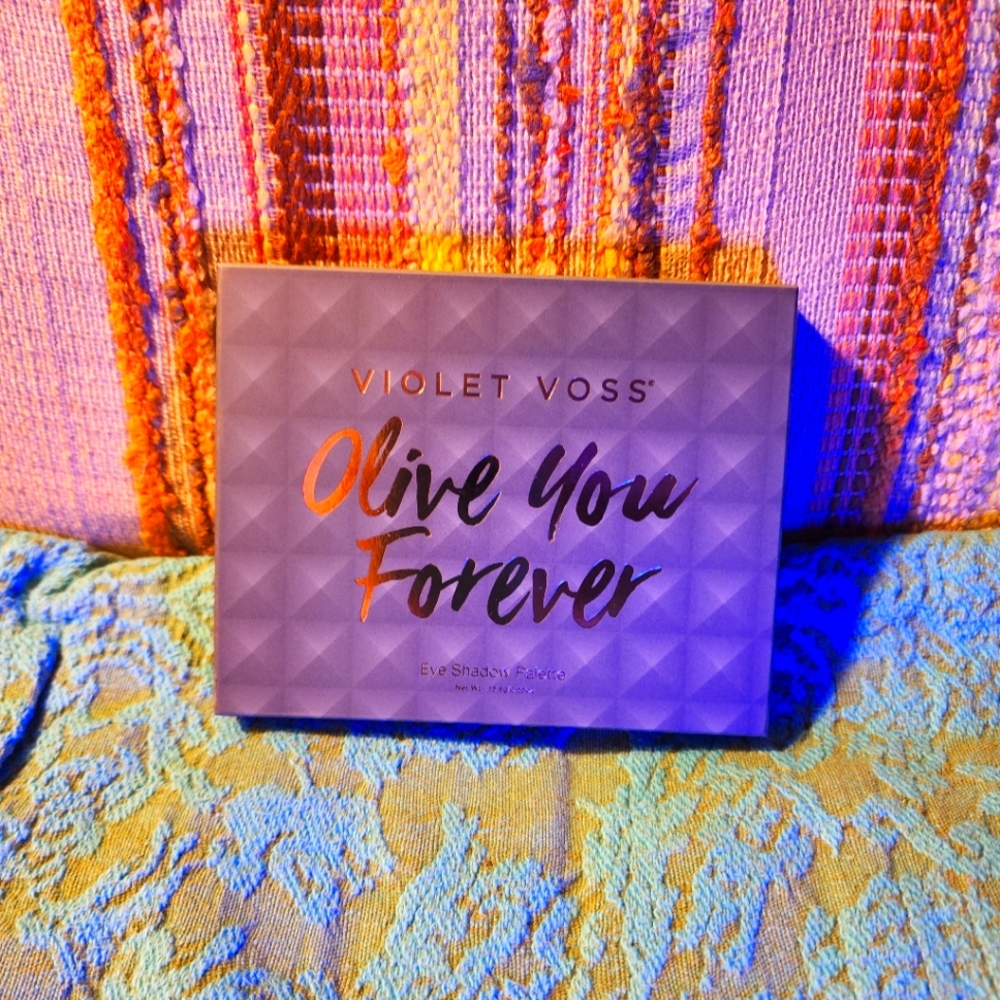 Olive You Forever Eyeshadow Palette